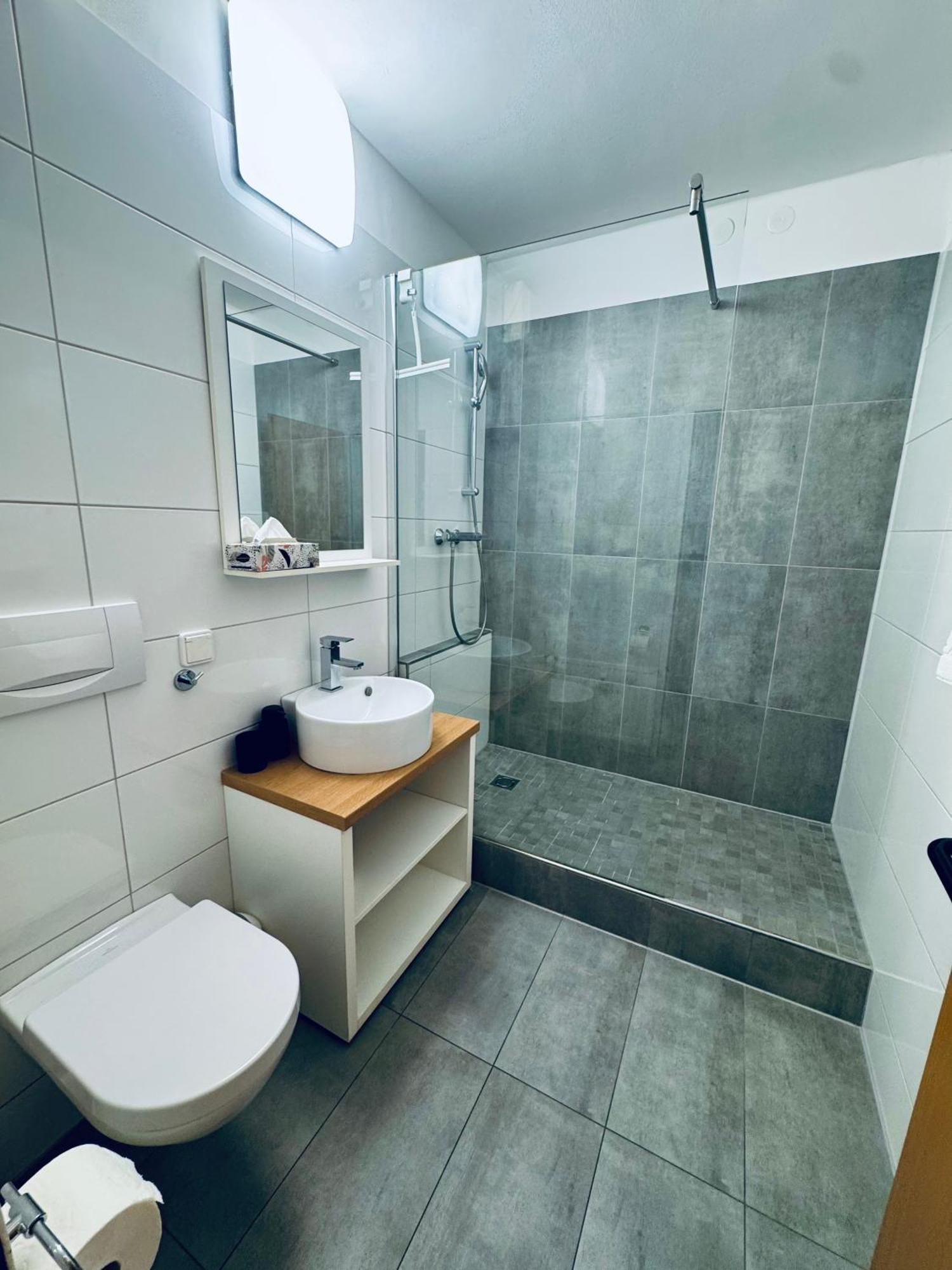 Happystayapartments Villach Eksteriør bilde